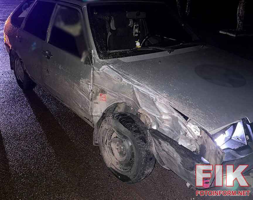ДТП у Кропивницькому за участі автомобілів ВАЗ та Volkswagen на вулиці Героїв Маріуполя