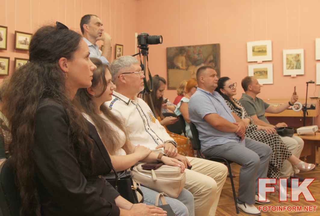 Лекція про Володимира Винниченка в Музеї мистецтв за участі Сергія Михиди та волонтера Геннадія Шевченка