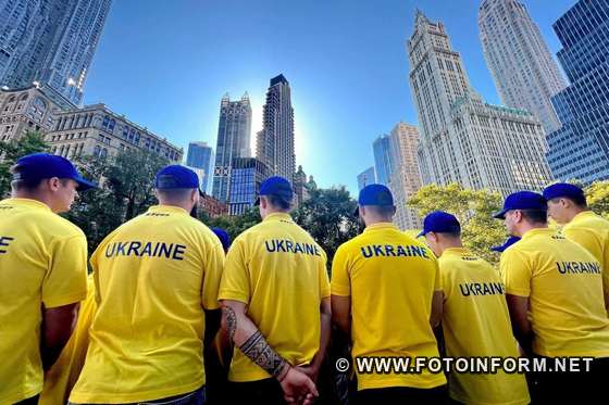 Збірна України з бейсболу, у складі якої тренери та гравці з Кіровоградщини, у межах своєї поїздки до Нью-Йорку, США, зустрілись із очільником міста Еріком Адамсом.