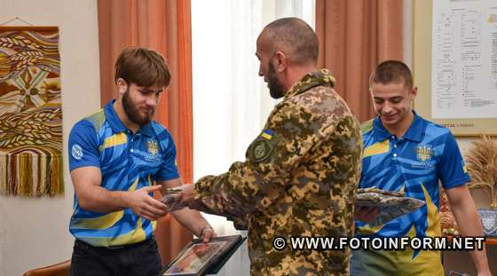 У Кропивницькому грепплінгістів із Долинської привітали із перемогою на Чемпіонаті Світу (ФОТО)