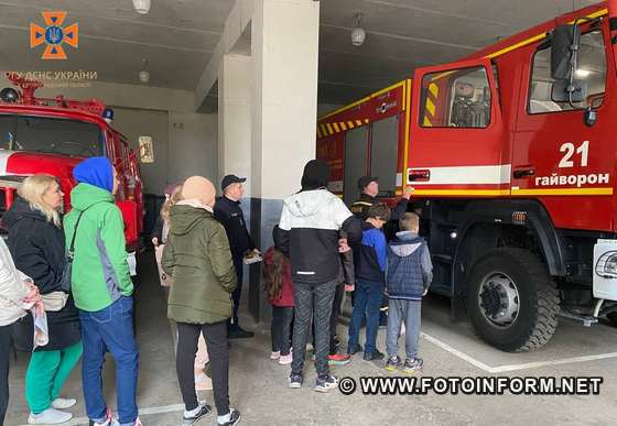 Незважаючи на складні обставини, у яких перебувають громадяни України, ми всі, а особливо діти, потребуємо не лише матеріальних речей та безпечних умов життя.