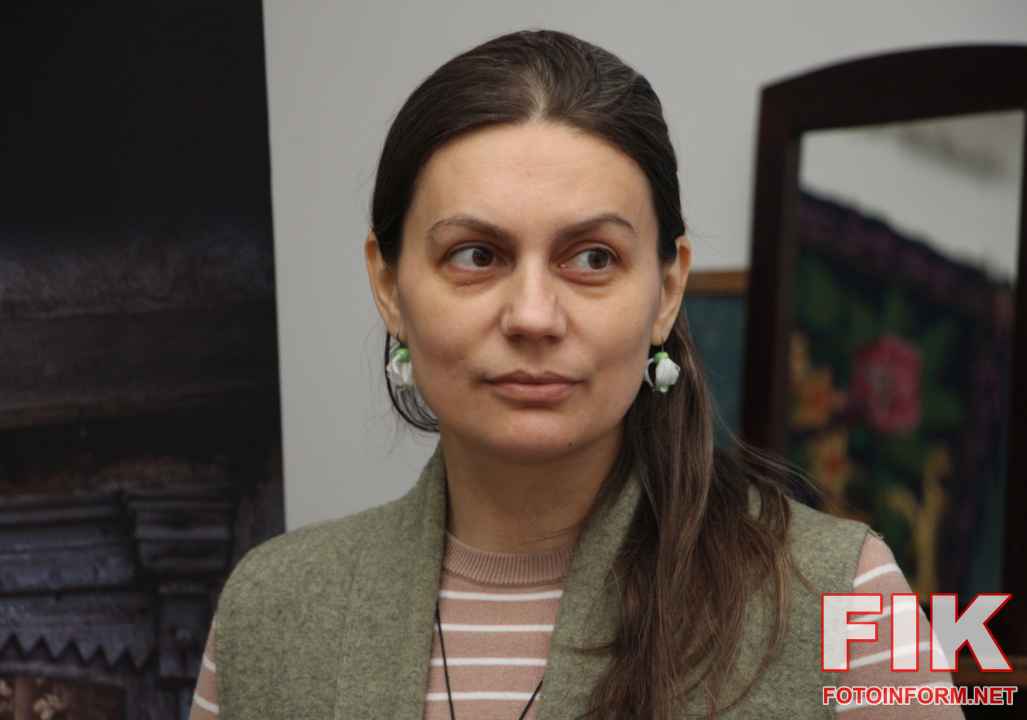 Майстриня Ірина Михалевич презентує відновлені традиційні писанки Кіровоградської області