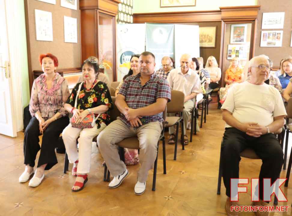 На відкритті виставки Історія в гаманці в музеї, фото Ігоря Філіпенка
