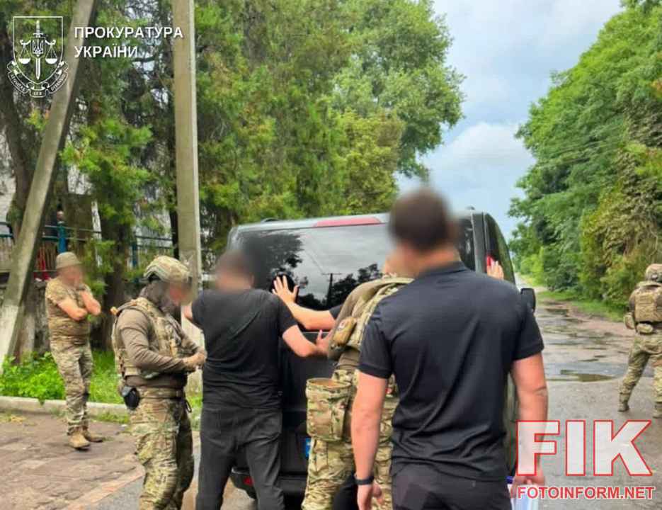 Працівники ДБР та прокуратури повідомляють про підозру військовослужбовцям полку Скеля через побиття побратимів