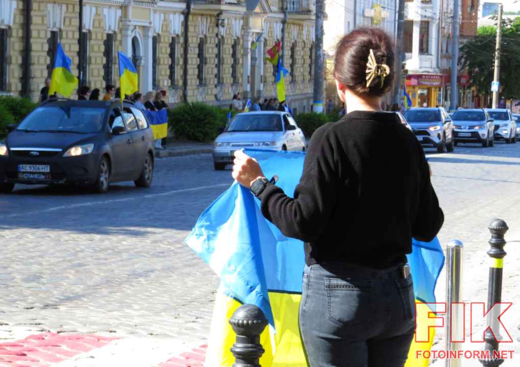 Церемонія прощання із загиблими воїнами на площі Героїв Майдану у Кропивницькому