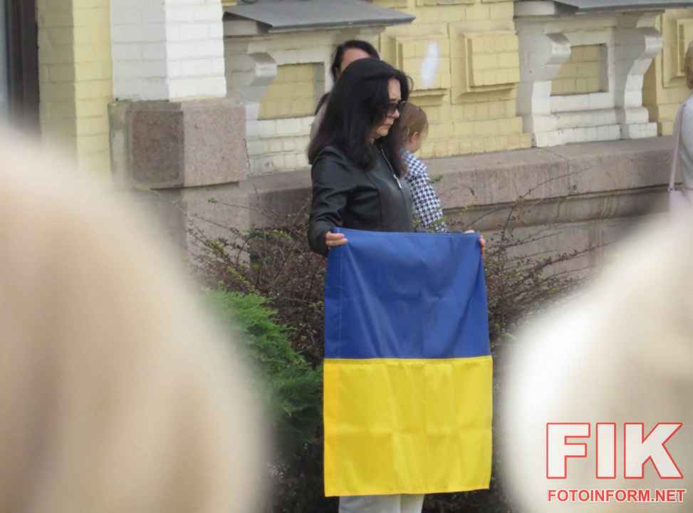 Прощання з захисниками України Іваном Хорєвим, Олексієм Матинським та Дмитром Соломєєвим у Кропивницькому, фото Ігоря Філіпенка