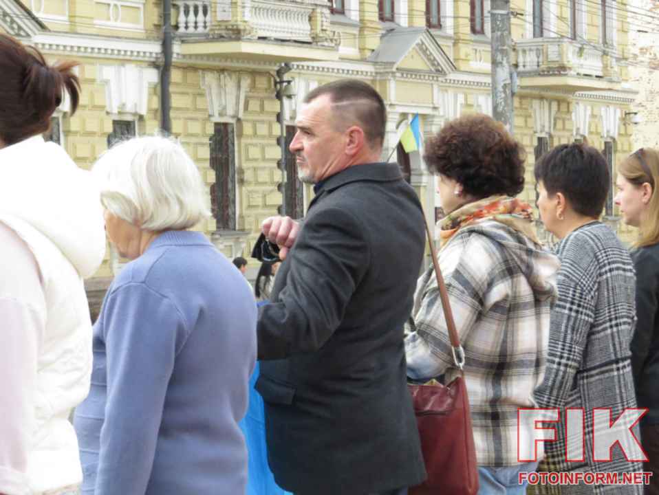 Прощання з захисниками України Іваном Хорєвим, Олексієм Матинським та Дмитром Соломєєвим у Кропивницькому, фото Ігоря Філіпенка