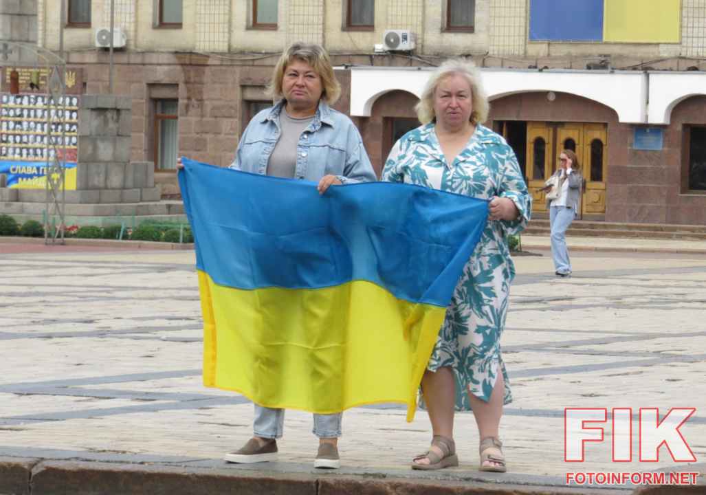 Прощання з загиблим Героєм-захисником Валерієм Ступаком у Кропивницькому
