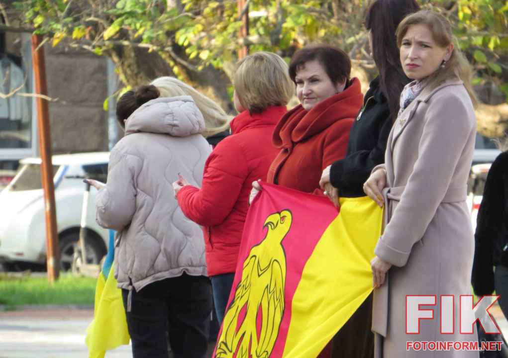 Прощання з загиблими Захисниками України на площі Героїв Майдану у Кропивницькому, фото Ігоря Філіпенка