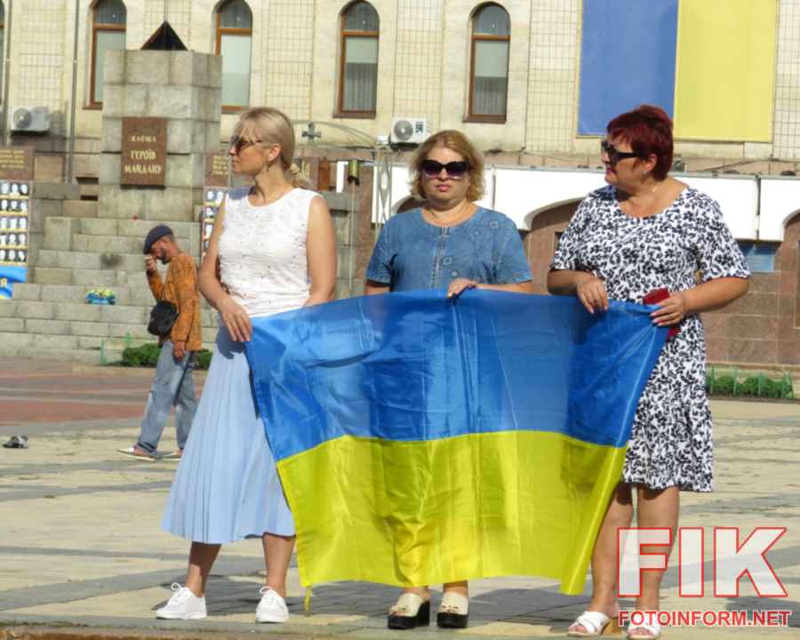 Церемонія прощання з загиблими захисниками Олександром Пархоменком та Віктором Гуралюком у Кропивницькому