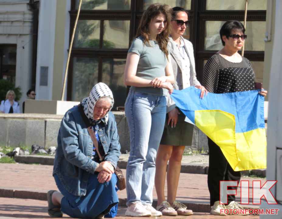 Траурна церемонія прощання із загиблими воїнами ЗСУ на головній площі Кропивницького