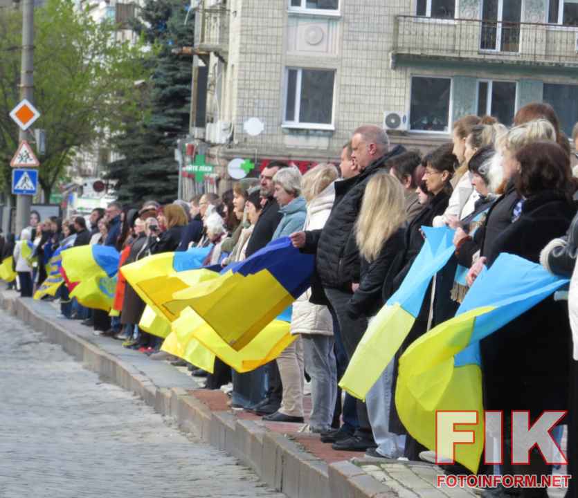 Церемонія прощання з загиблими воїнами Сергієм Безноговим, Миколою Янкулом та Сергієм Ленченком у Кропивницькому