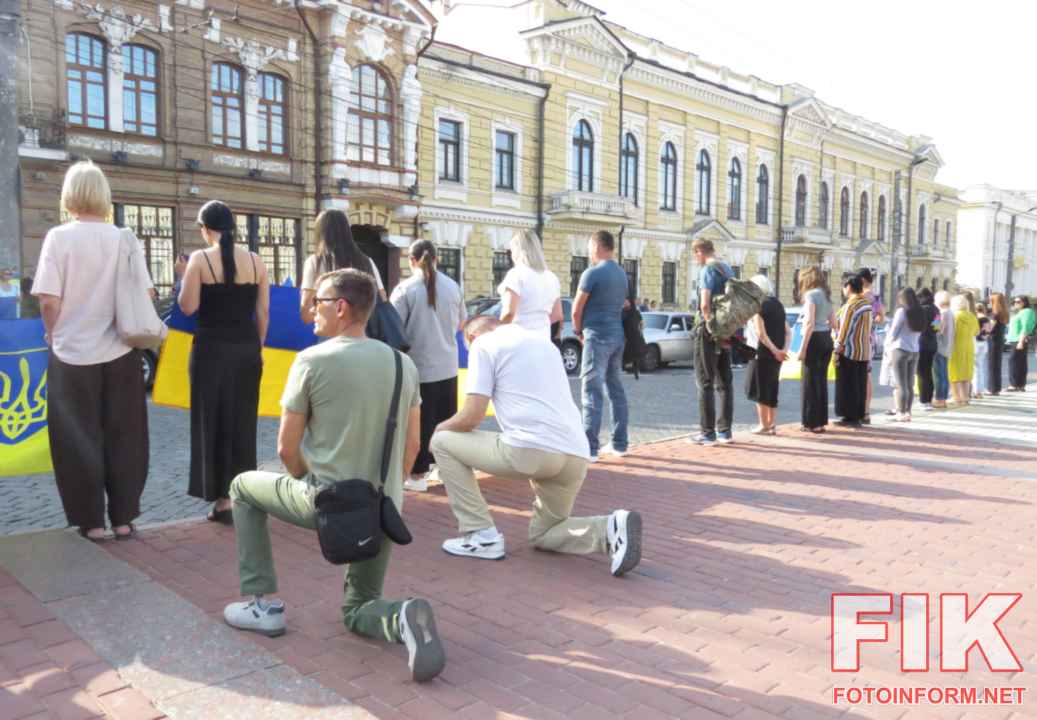 Прощання з загиблими Героями Романом Русіним та Євгеном Пукасом у Кропивницькому, фото Ігоря Філіпенка.