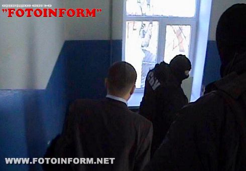 СБУ: На Кіровоградщині затримали на хабарі суддю (ФОТО)