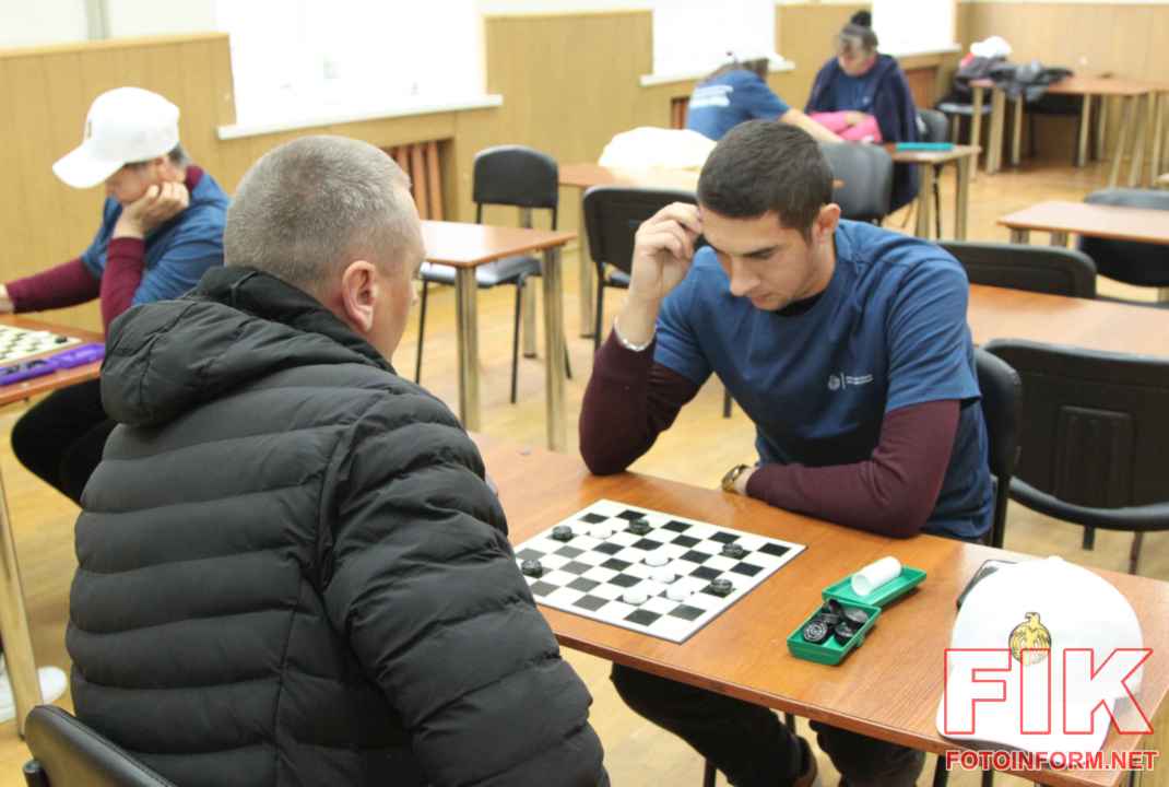 Фінал обласних спортивних ігор для ветеранів «Степова міць» у Кропивницькому, фото Ігоря Філіпенка