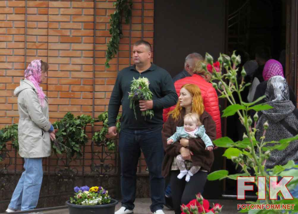 Геннадій Шевченко біля храму Святого Володимира Великого ПЦУ в Кропивницькому, фото Ігоря Філіпенка