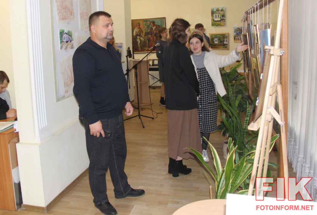 Відкриття виставки живопису Богдани Мікуляк у Кропивницькому, фото Ігоря Філіпенка