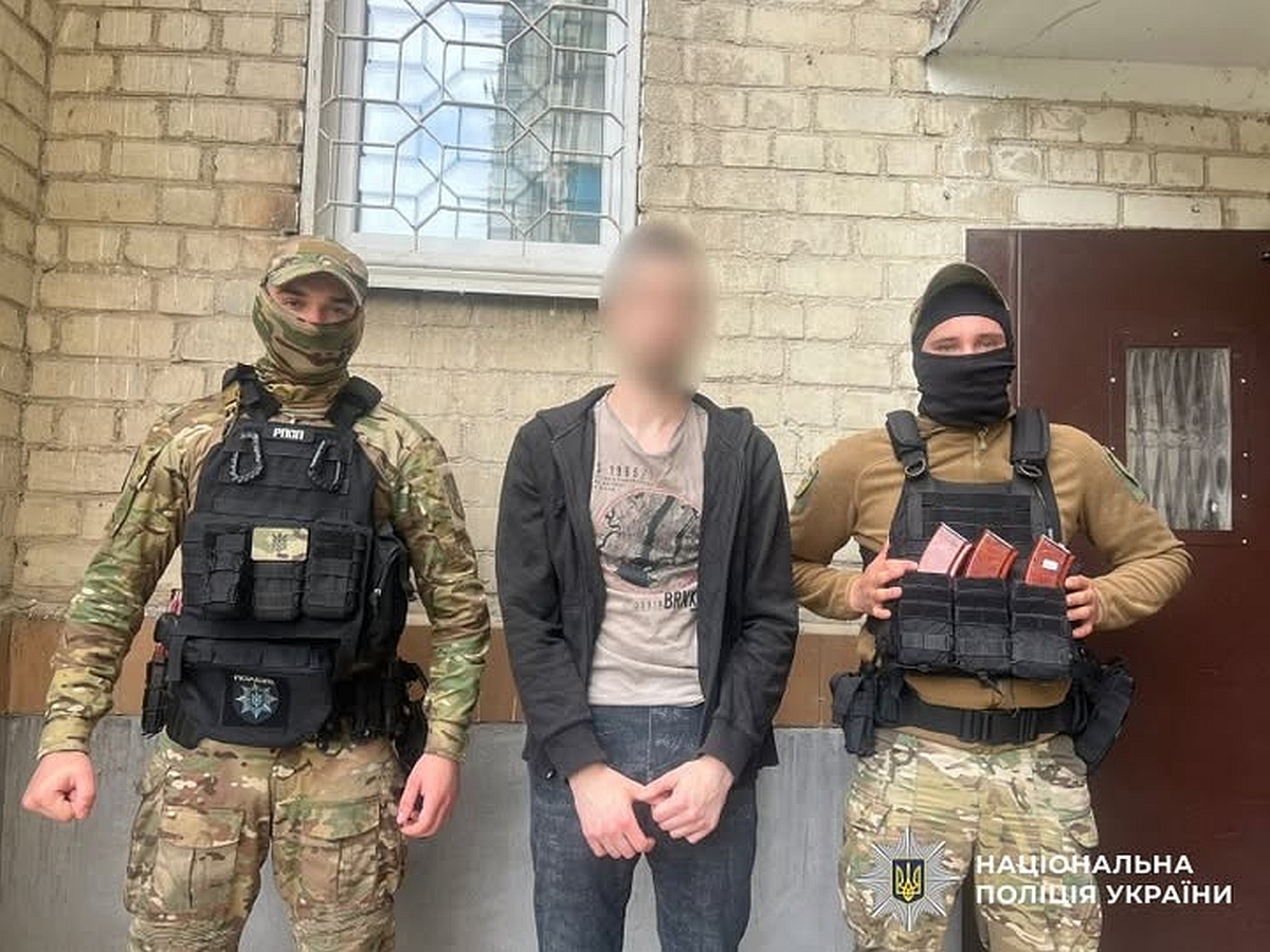 Затримання підозрюваного у сексуальному насильстві над дітьми поліцією Кіровоградщини