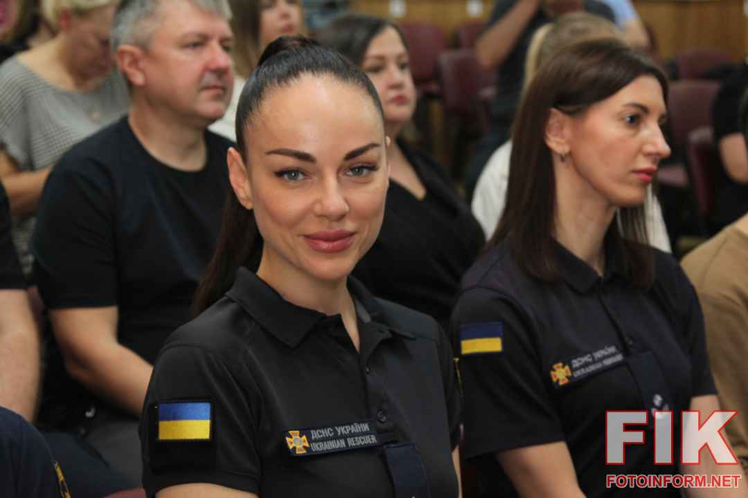 Вручення обласної журналістської премії у театрі імені Марка Кропивницького до Дня журналіста