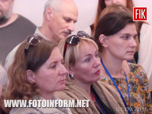 В Кировоградском областном художественном музее. начались Всеукраинские проблемно-целевые учения