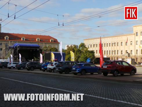 Сьогодні, 19 вересня, кропивничани святкують 266-й День народження свого міста, повідомляє FOTOINFORM.NET