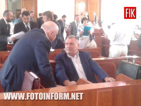 Только что в Кировоградском горсовете началось заседание депутатов горсовета.