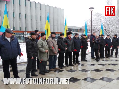 Сьогодні, 14 грудня, біля пам`ятника «Жертвам Чорнобиля» відбулося вшанування учасників ліквідації наслідків аварії на Чорнобильській атомній електростанції.