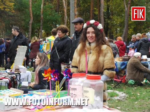 Зараз у місті Кропивницький відбуваються святкові заходи, які присвячені Дню захисника України, повідомляє FOTOINFORM.NET