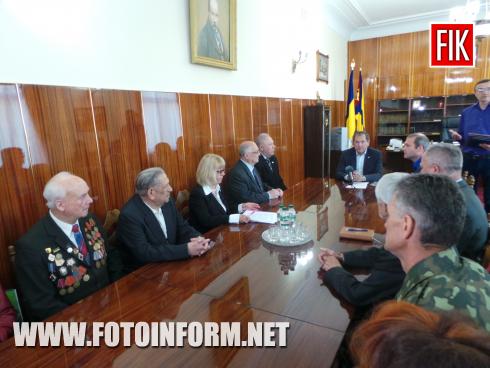Сьогодні у міськраді відбулось підписання меморандумів про взаємодію між Кіровоградською міською радою та радою Кіровоградської міської організації ветеранів України та Кіровоградською міською організацією Української спілки ветеранів Афганістану.