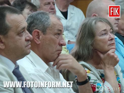 Сегодня, 17 июня, Министр охраны здоровья Украины Александр Квиташвили приехал в Кировоград с рабочей поездкой.