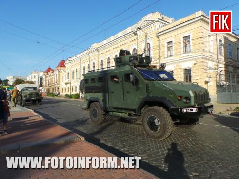 Сьогодні, 29 серпня, у місті Кропивницький до Дня пам`яті захисників України, відбулася акція «Іловайськ. Пам`ятаємо!», повідомляє FOTOINFORM.NET